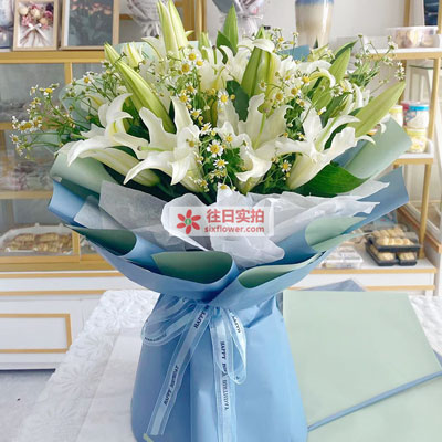 吉安8支白色多头百合洋甘菊，互倾的思念